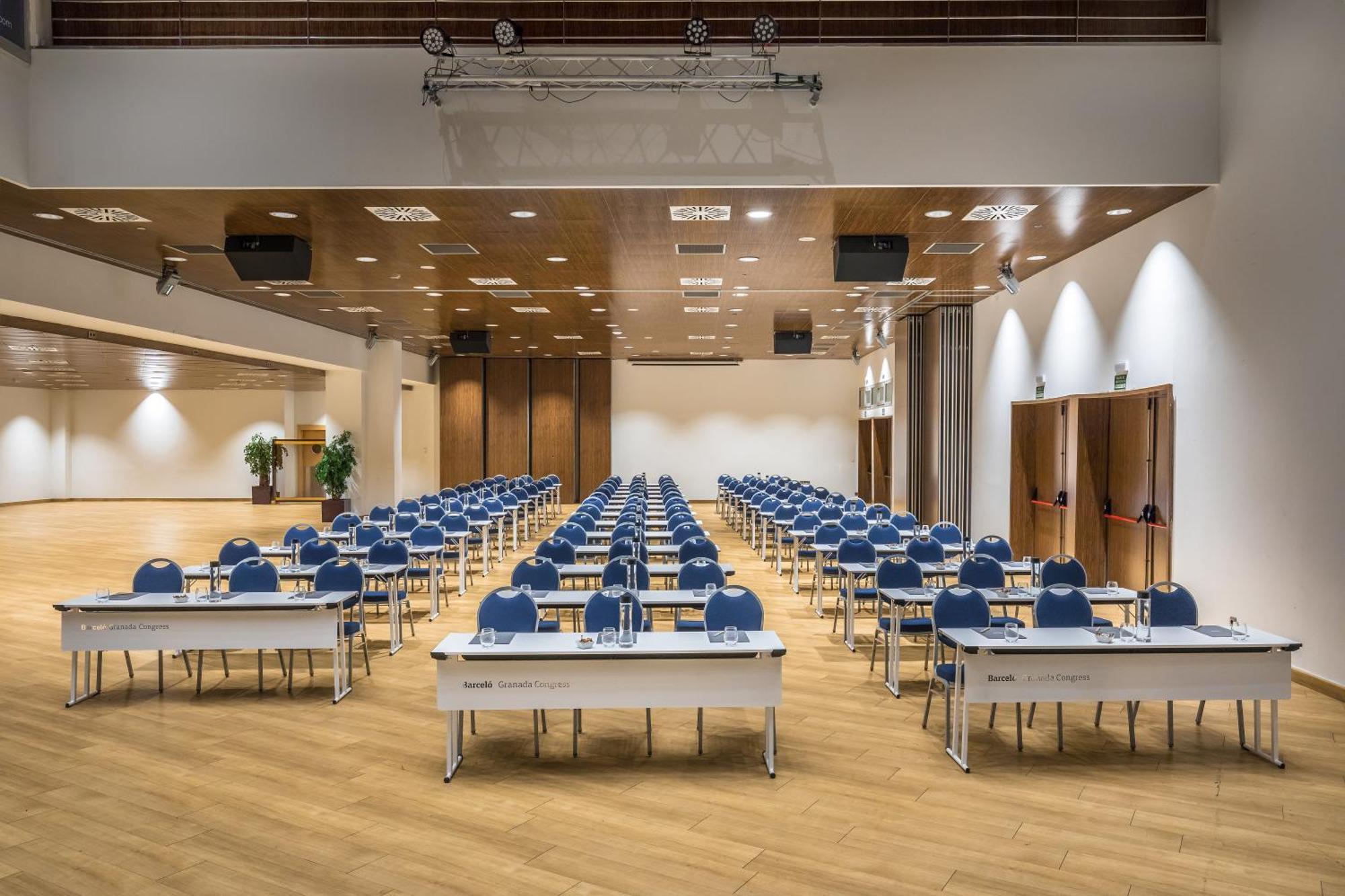 Hotel Barcelo Granada Congress Esterno foto Conference room