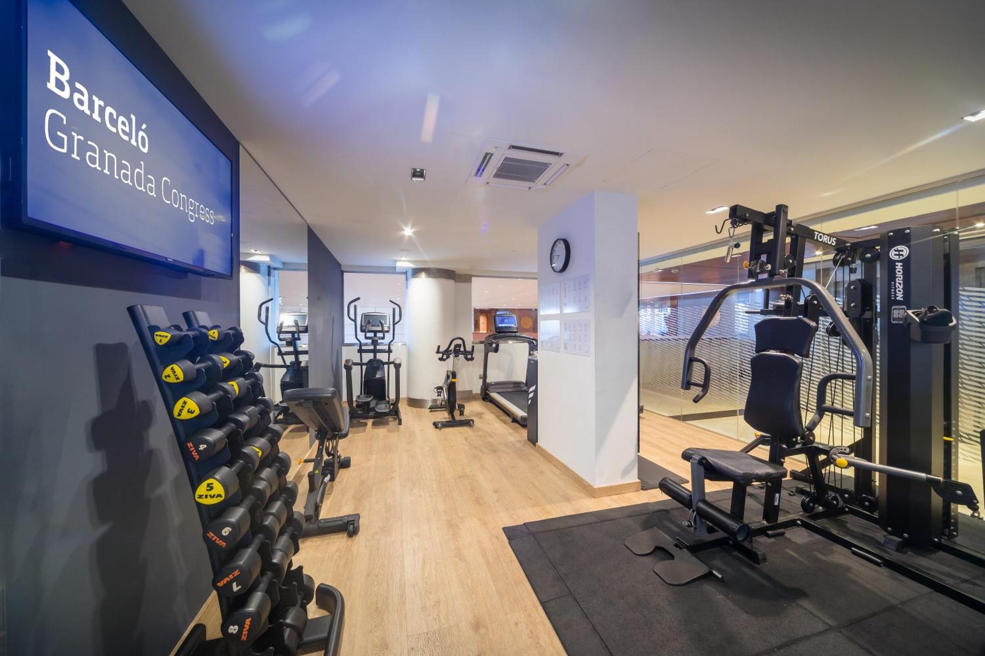 Hotel Barcelo Granada Congress Esterno foto The gym at Barcelona Canada House